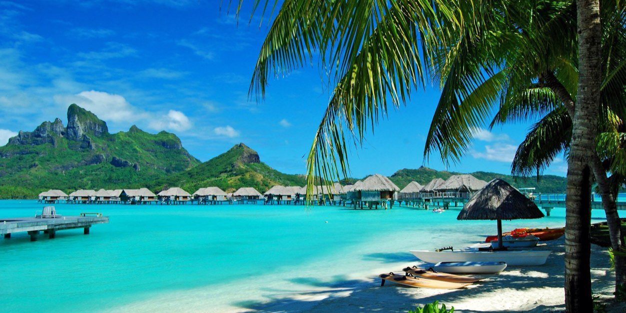 Melina Corlay banner