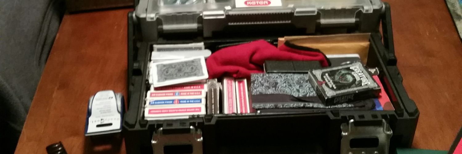 CharmingCardist's profile banner image