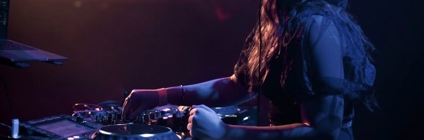 izzyjgrant's profile banner image