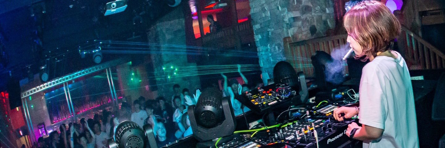 DJmina37's profile banner image