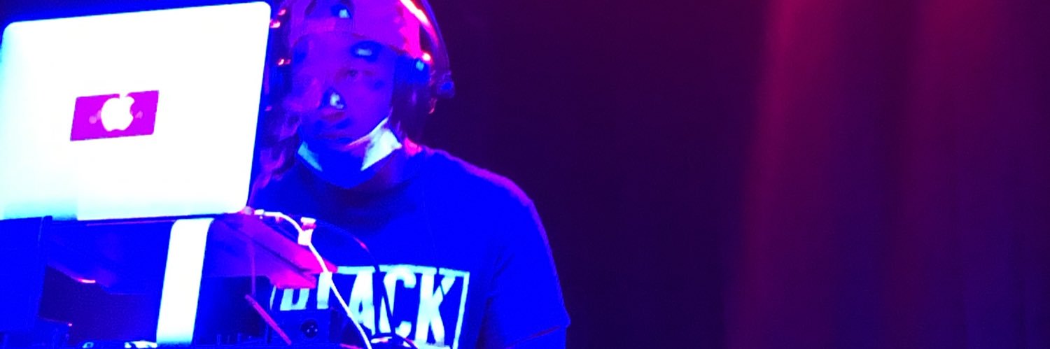 fiveminusdeuce's profile banner image