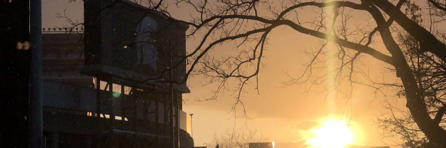 robbie_farrell9's profile banner image