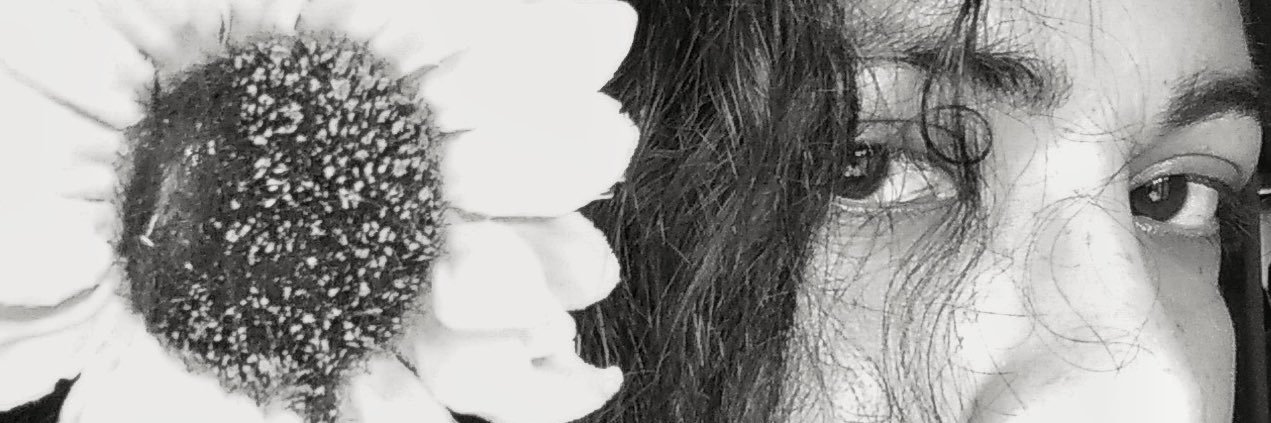 Yarofficiel's profile banner image