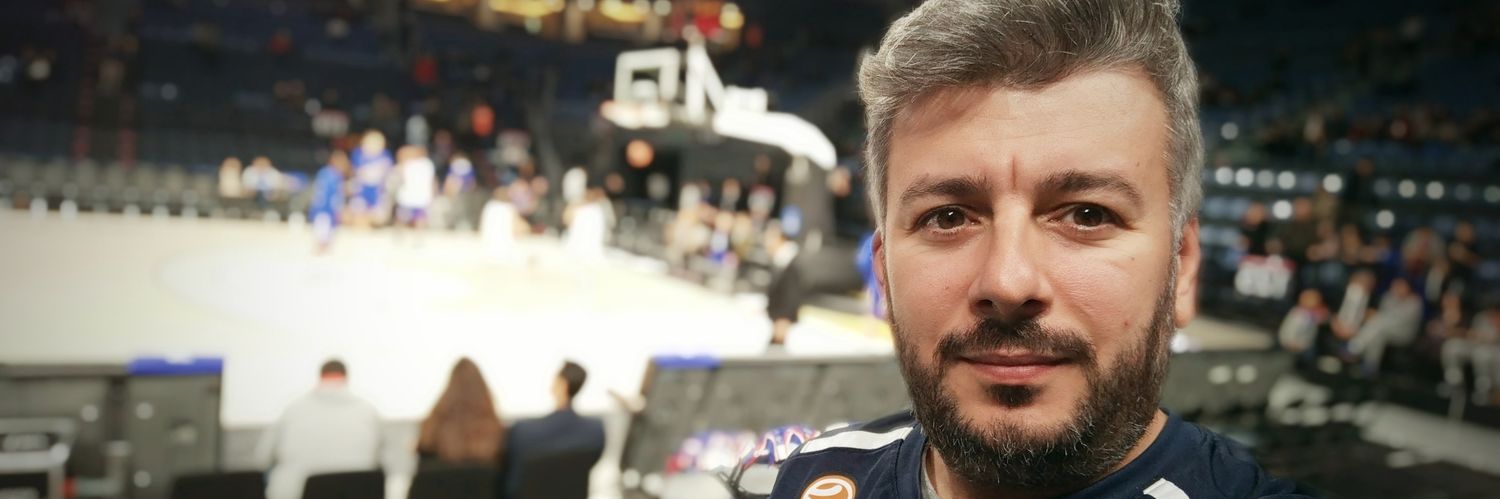 ertekin_er's profile banner image