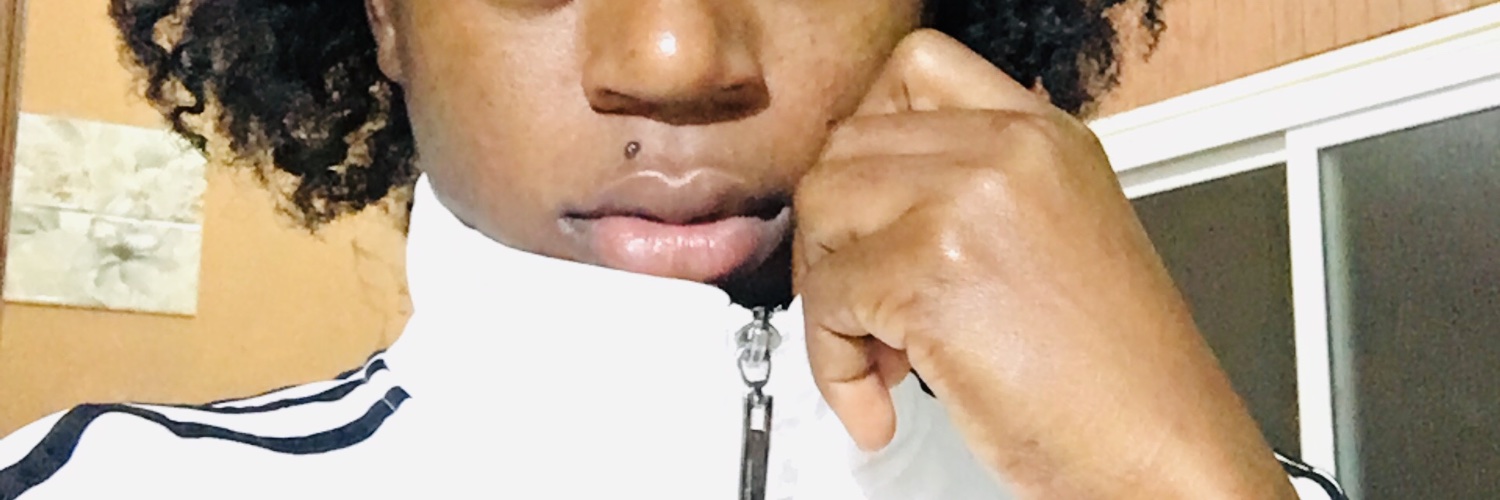 LiyaayaF's profile banner image