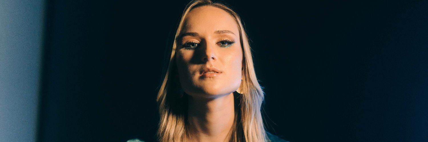 orlamonelle's profile banner image