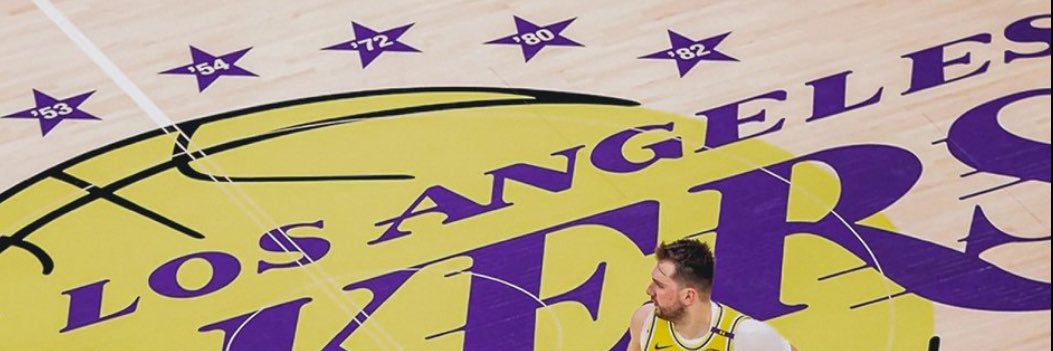 Riiaaaaaaa's profile banner image