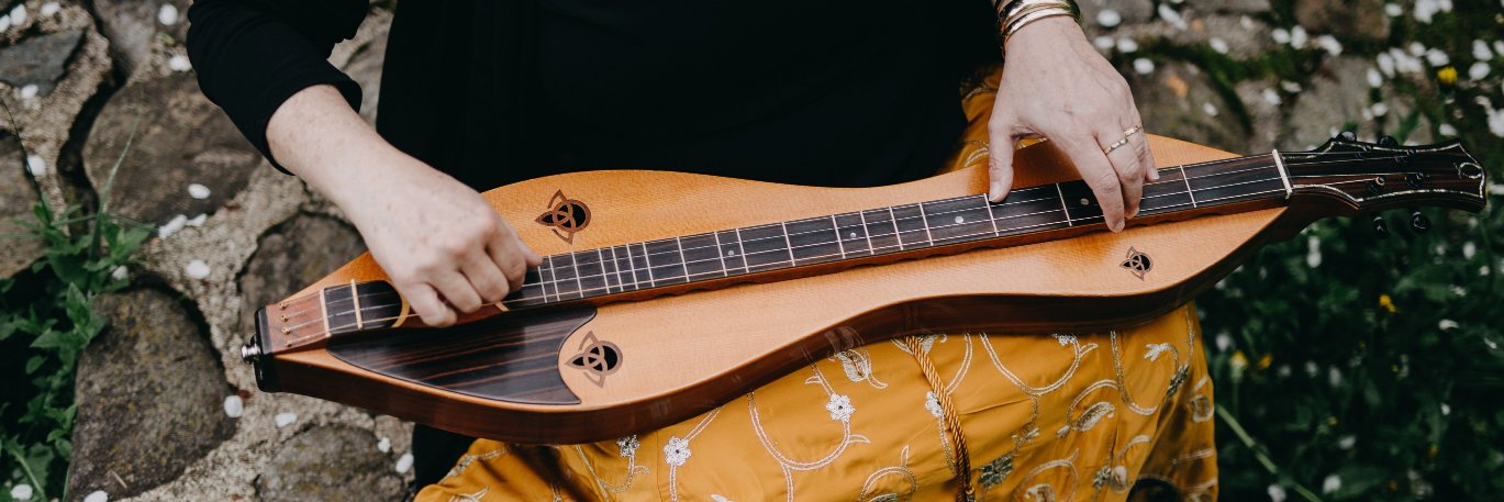 DulcimerSong's profile banner image
