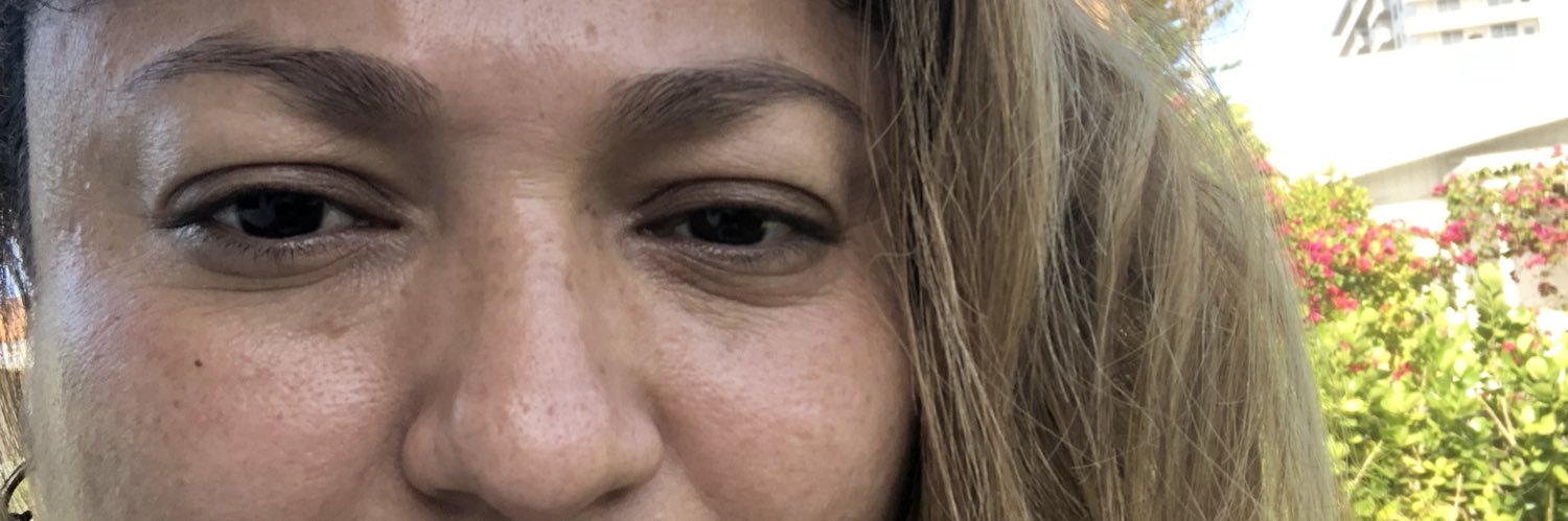 MayraPerrunitos's profile banner image