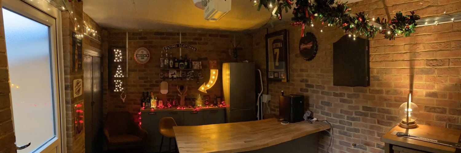 mozmackenzie's profile banner image