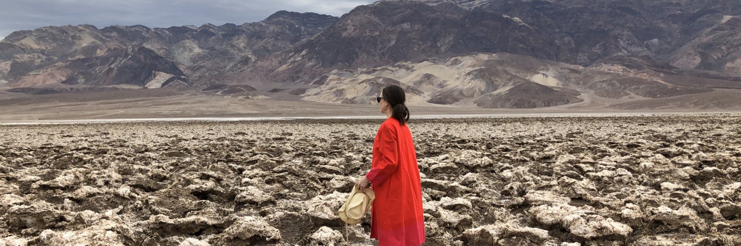 ordinary square 💜🤍🩶🖤 banner