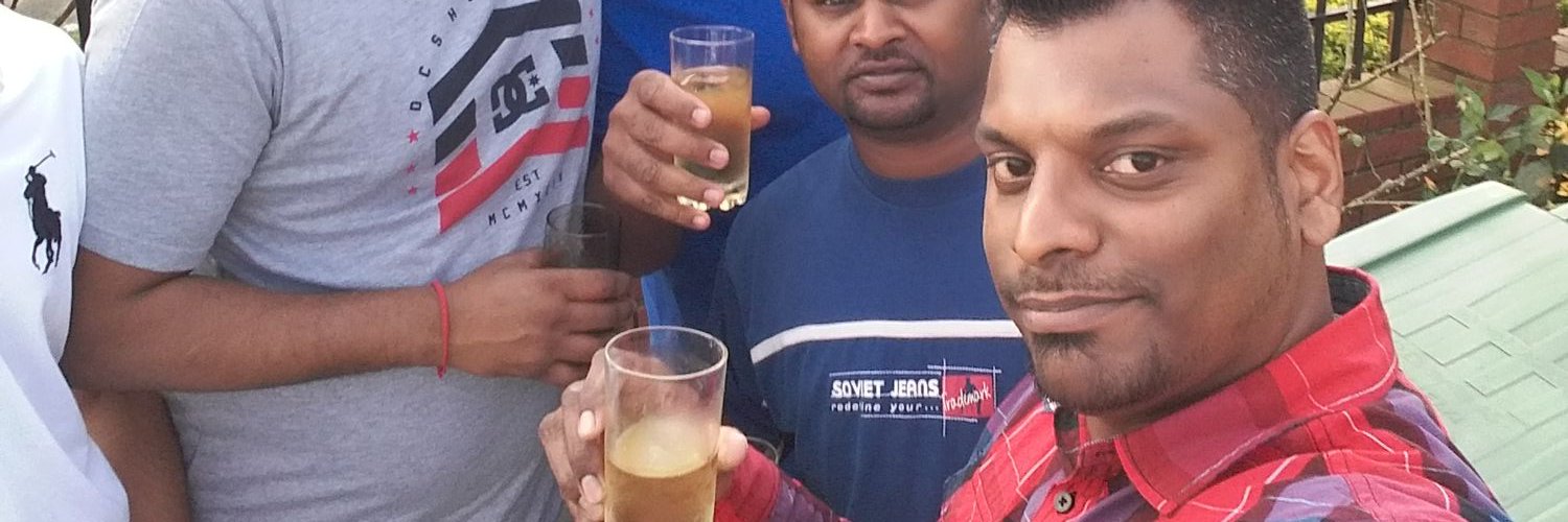 Iamlogeshan's profile banner image