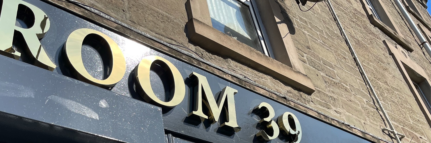 Room39boutique's profile banner image