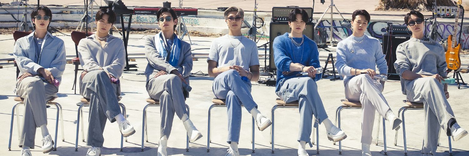 themoonisnamjun's profile banner image