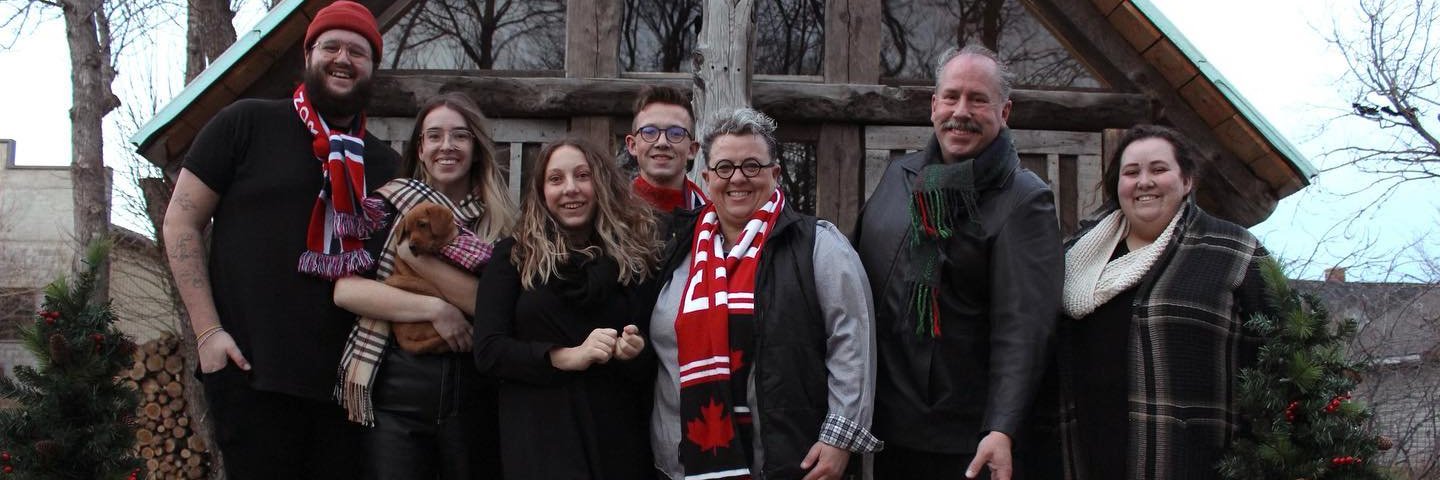 Cardstontwit's profile banner image