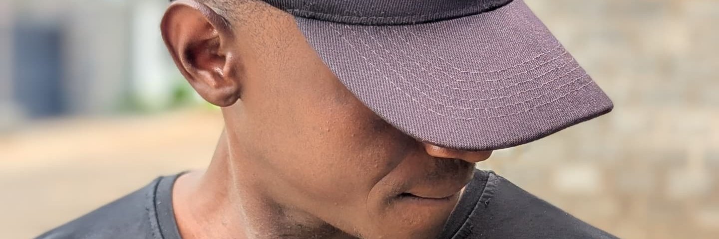E_mak_mega's profile banner image
