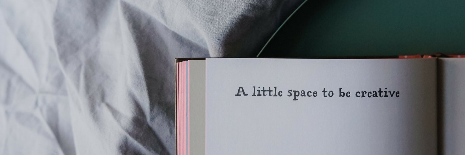 karisayersbooks's profile banner image