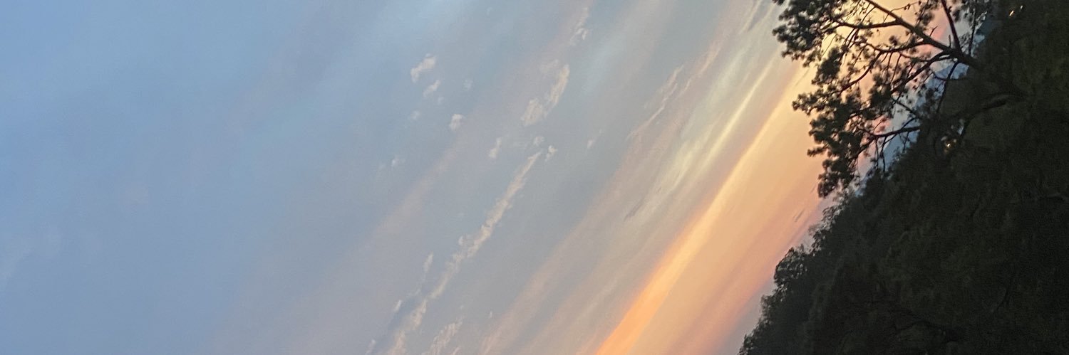 PrettyPisces_38's profile banner image