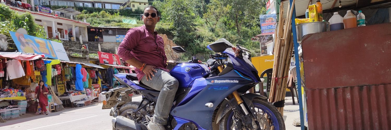 rahulkasera_'s profile banner image