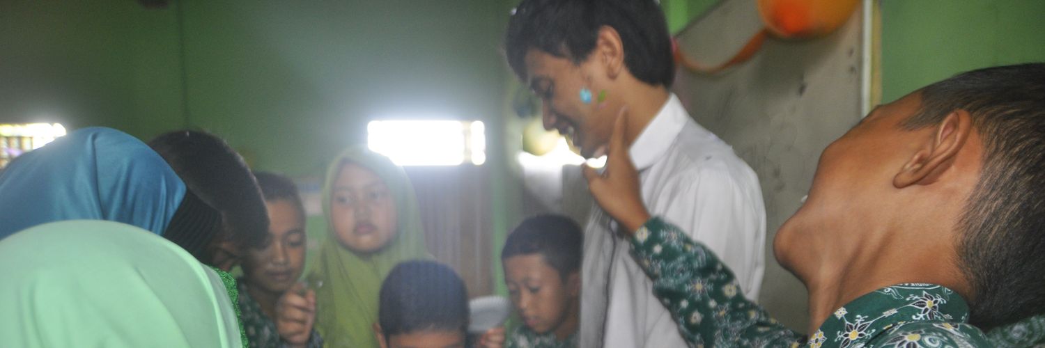syafaafays's profile banner image