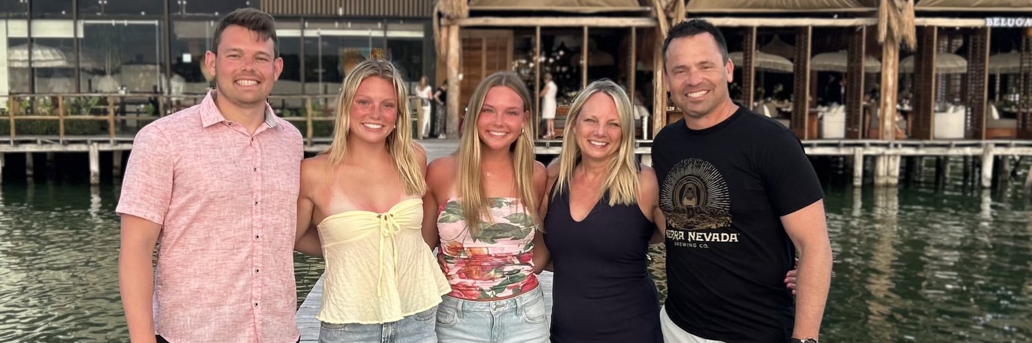 Benjamin Ernst banner