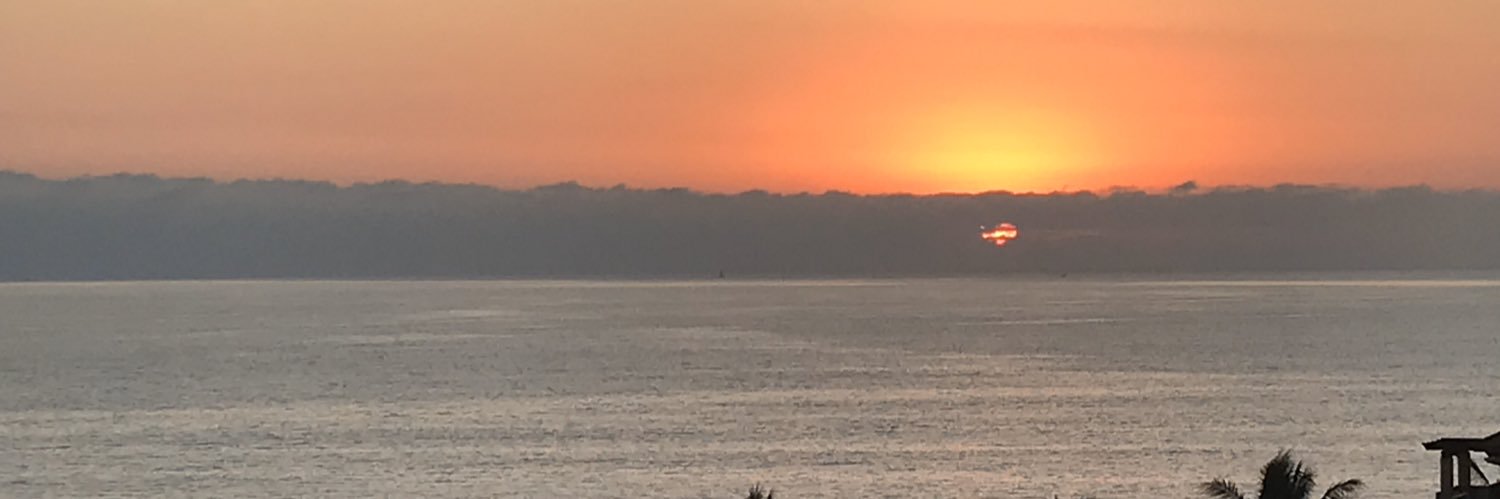 Ms.BORN FREE 🇨🇦🙏 banner