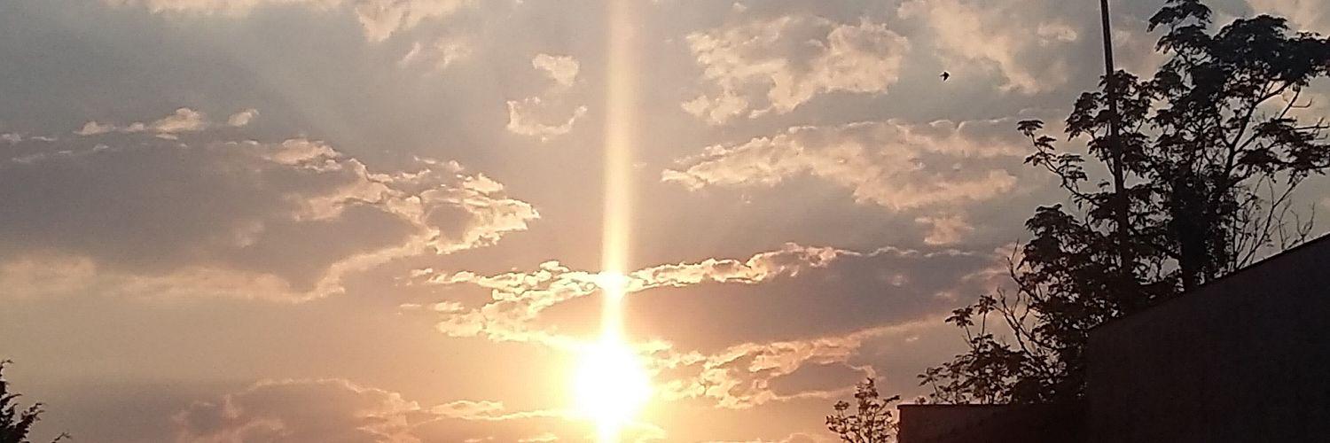 evidalazem_'s profile banner image