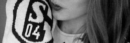 _Leni04's profile banner image