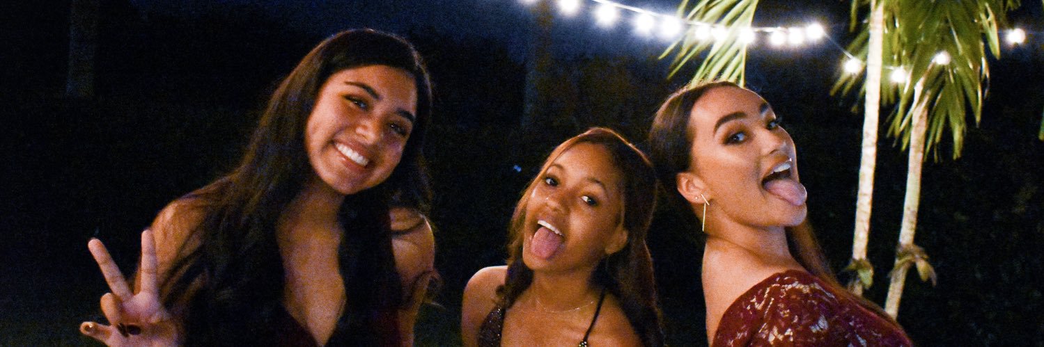 CinAriass's profile banner image