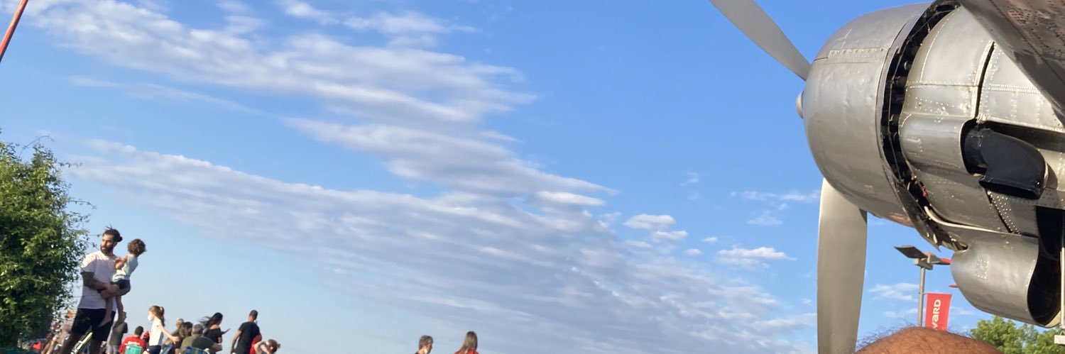 peuh18's profile banner image