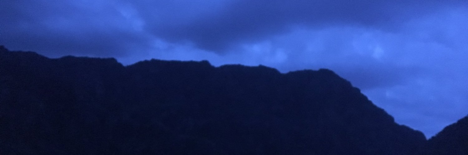 navidkhp's profile banner image