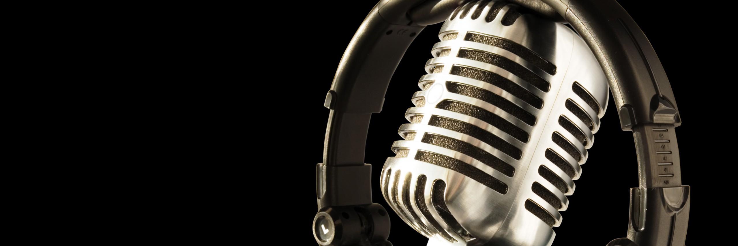 Roberto J. Merchán banner