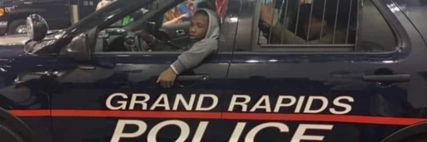 iTheRetrocandy's profile banner image