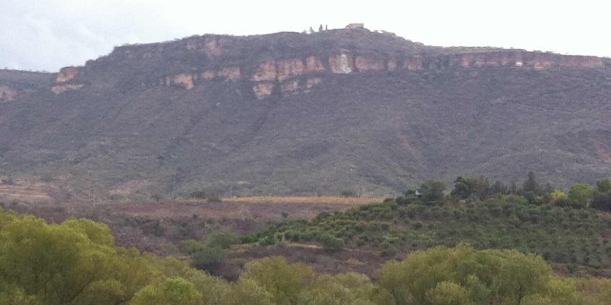 ulises robles banner