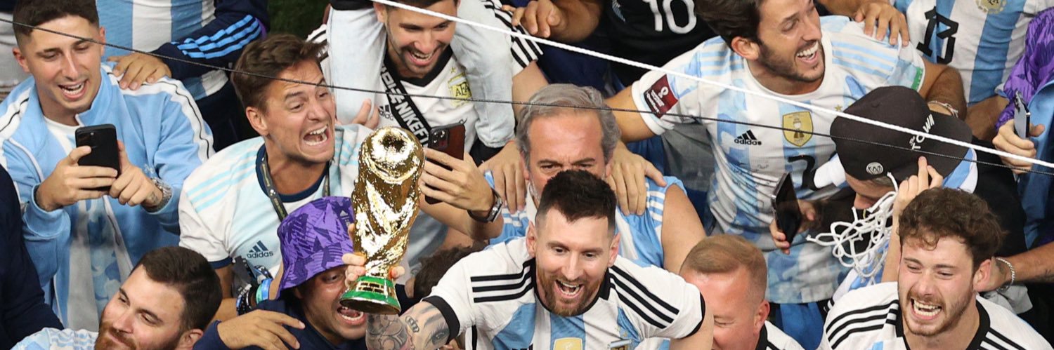 xavispass's profile banner image