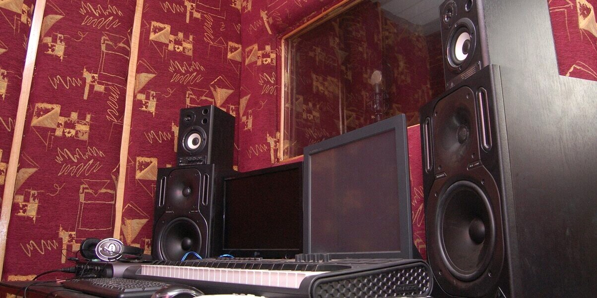 clonestudiolive's profile banner image
