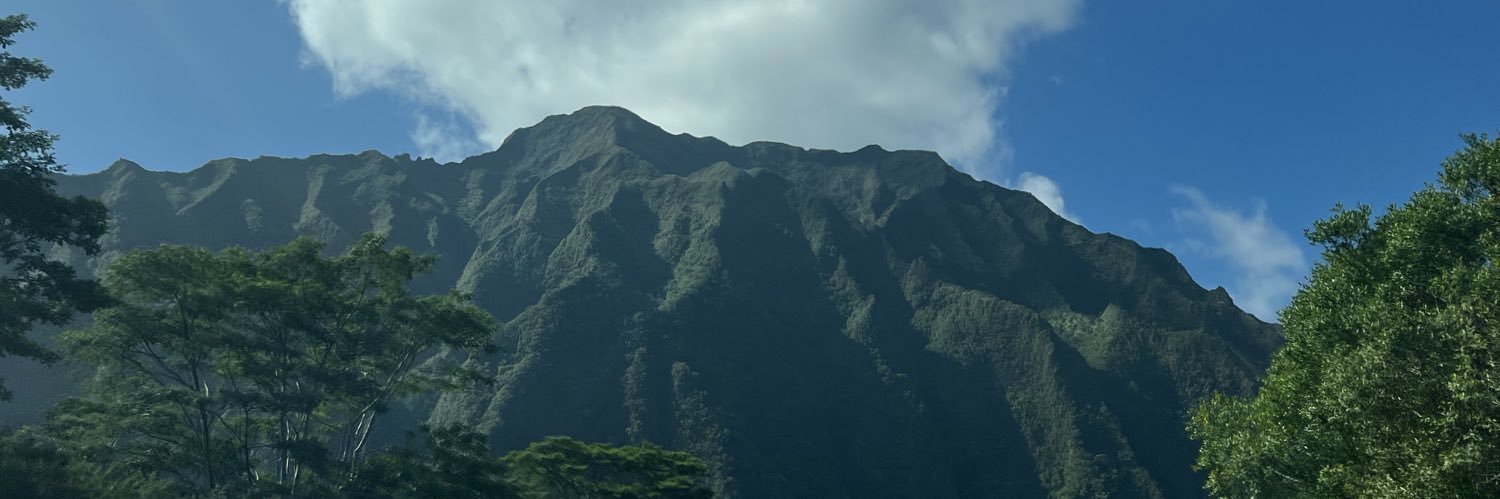 zcWoW's profile banner image