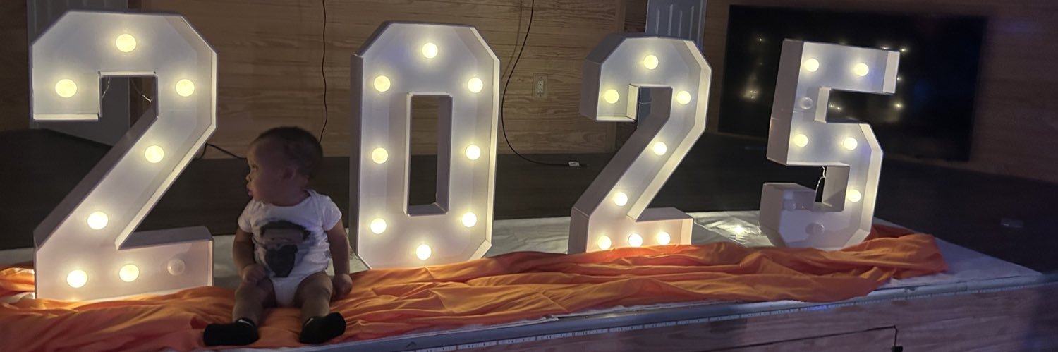 zuperzaay's profile banner image