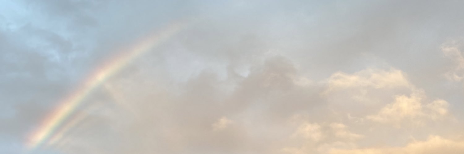 angela_gracec's profile banner image