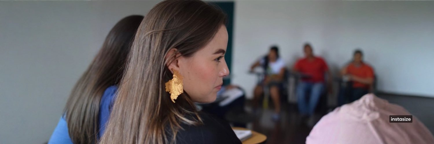 majaraquin's profile banner image