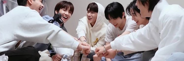 1101bnd's profile banner image