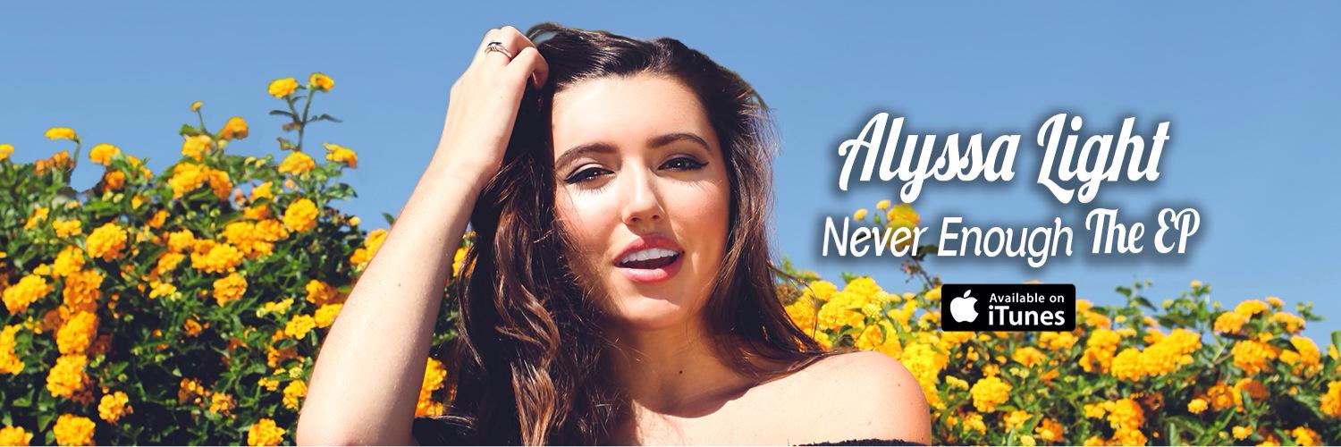 AlyssaLightPage's profile banner image