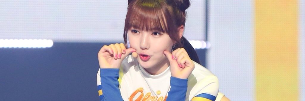 GFRIEND_Yerinb's profile banner image