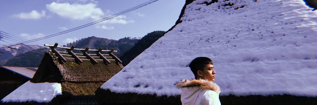 iLoveShare's profile banner image