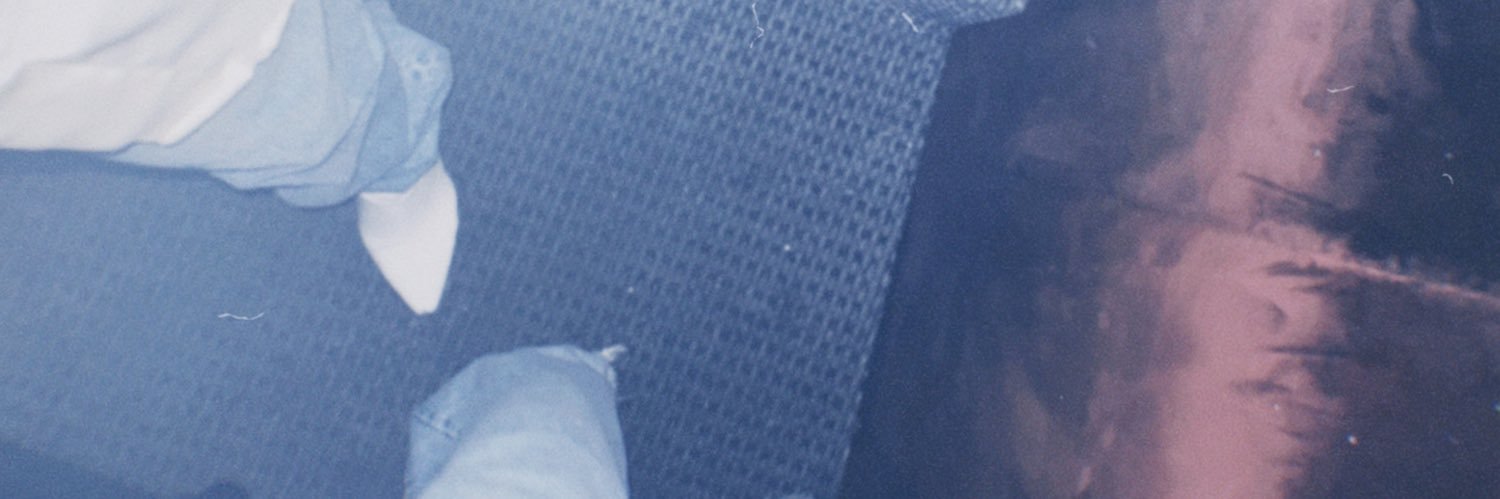 anapaur001's profile banner image