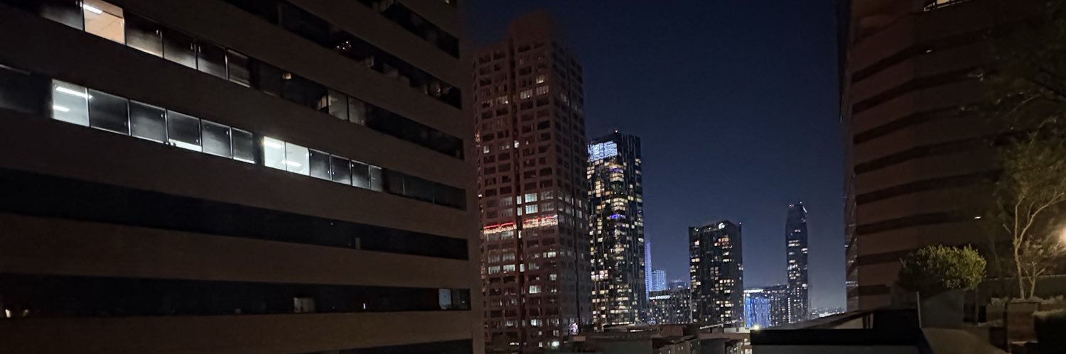 zaqqski's profile banner image