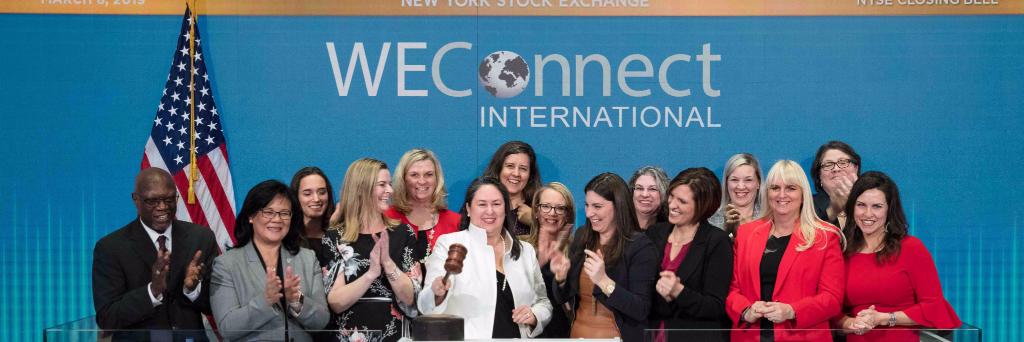 Elizabeth Vazquez (she/her) banner