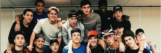 ichasafitry_'s profile banner image