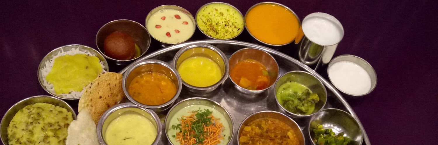 Shree Thaker Bhojanalay banner