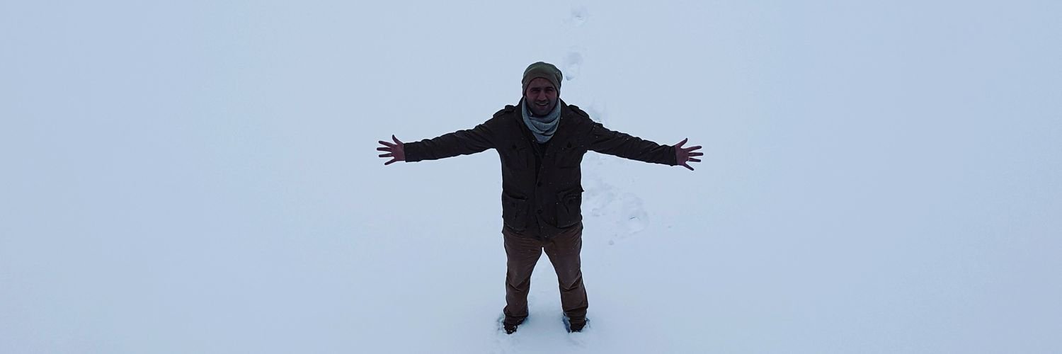 uzaykasa's profile banner image